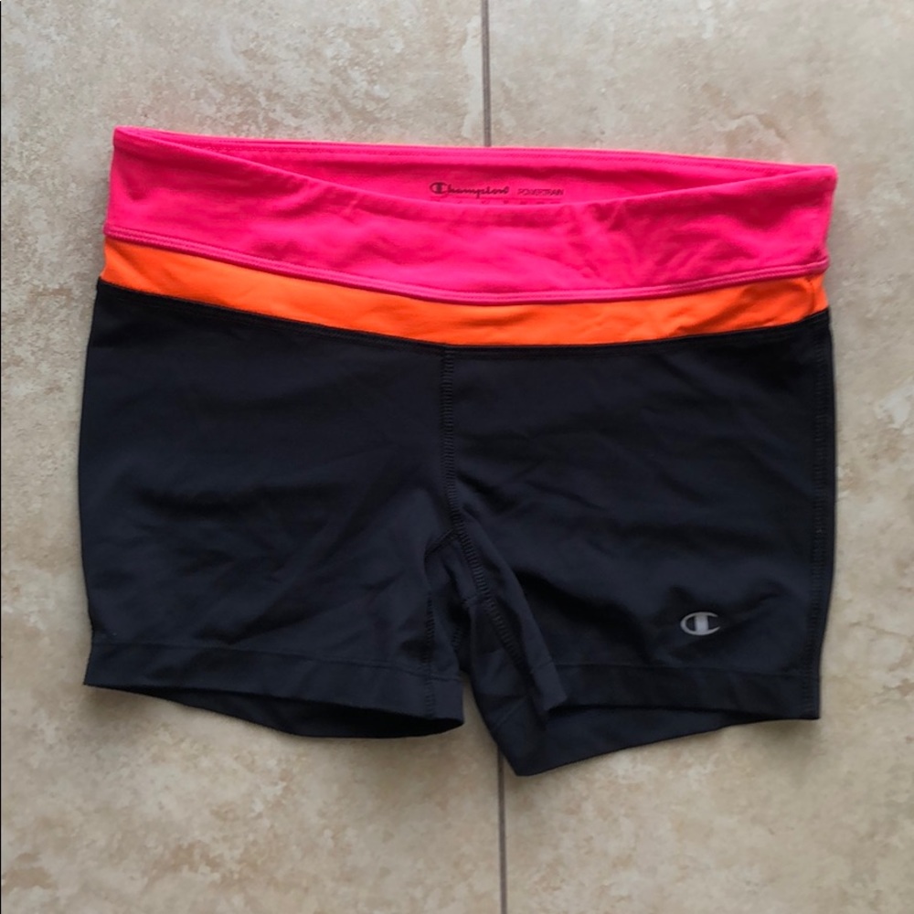 Champion women’s power train fitted shorts